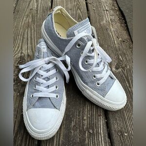 Converse light blue/grey textured